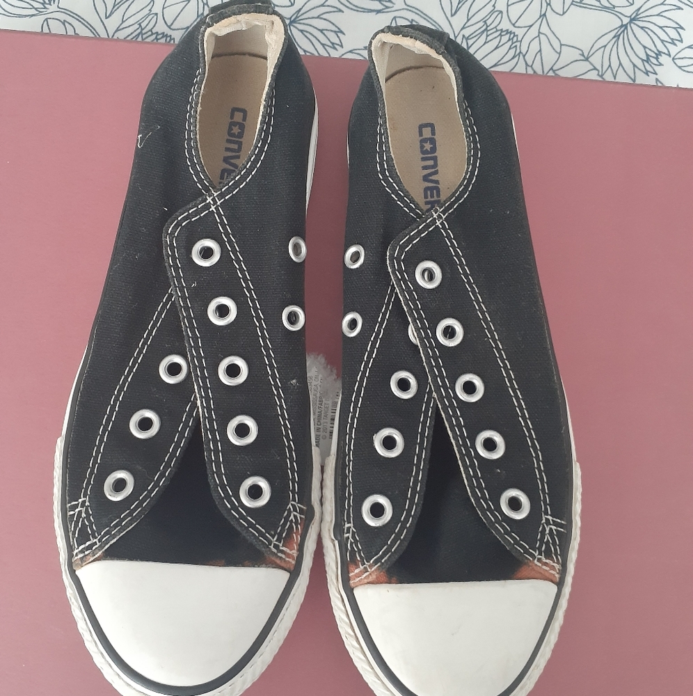 Converse - Picture 2 of 7